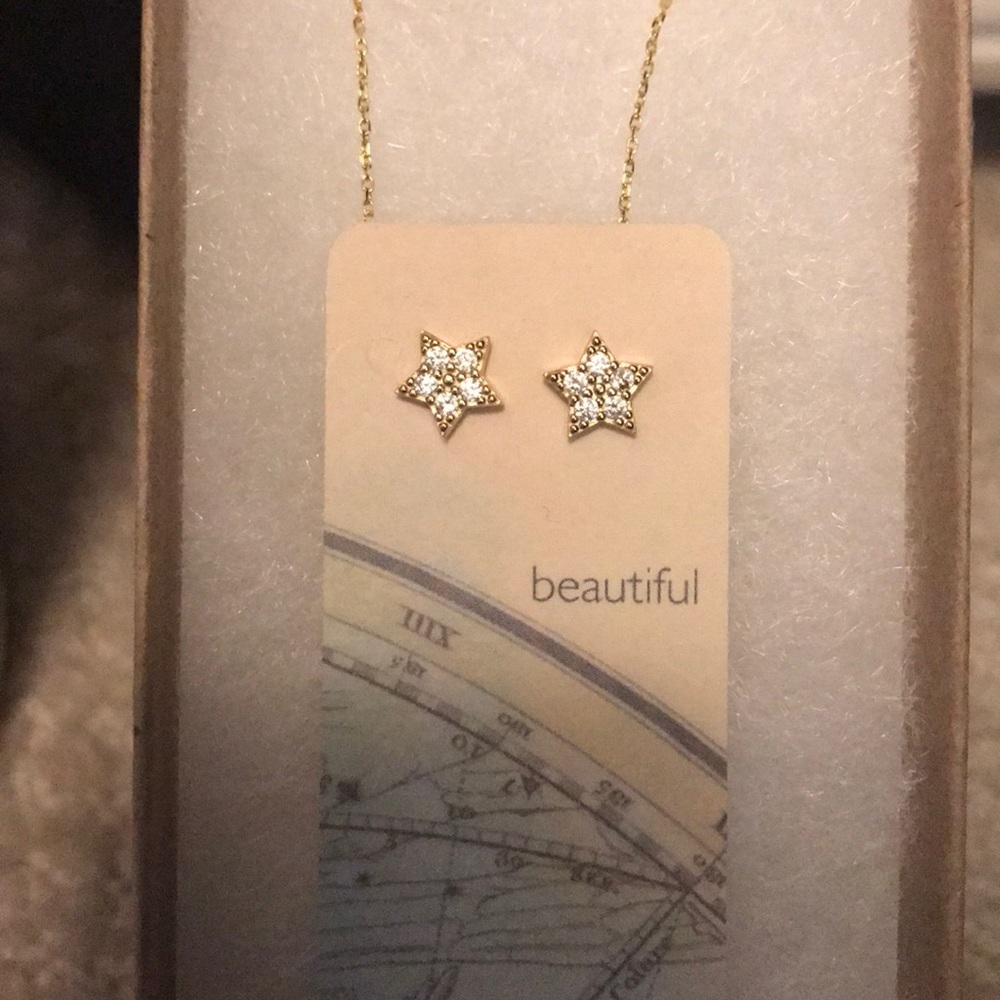 Pave star Necklace and Earrings set - Picture 5 of 7